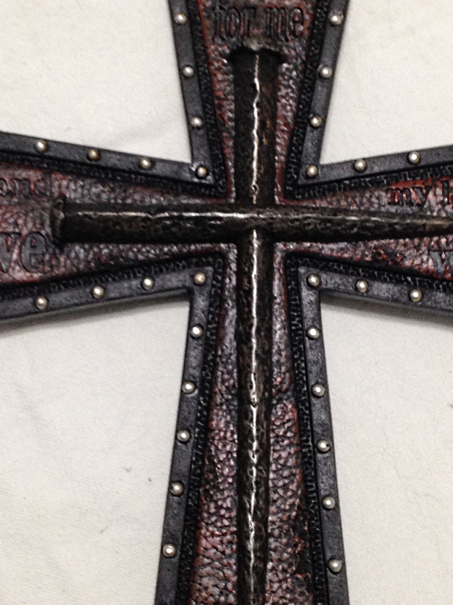 Western Style Rustic Leather and Nails Wall Cross (RA4034)
