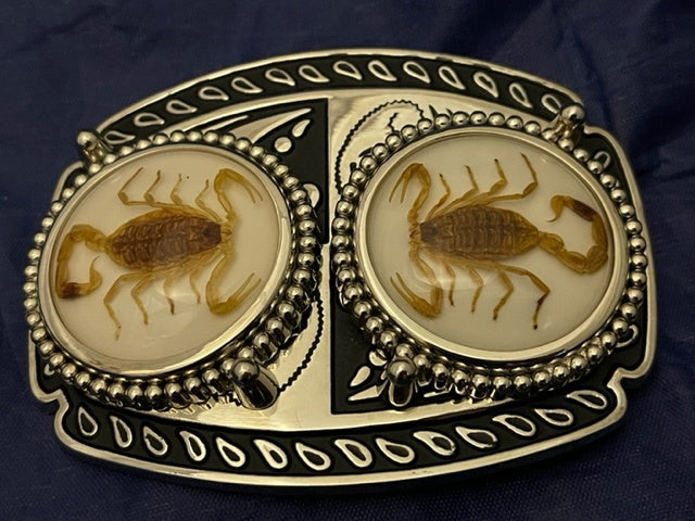 Real Scorpion Belt Buckle Solid, Great Quality (Silver tone)