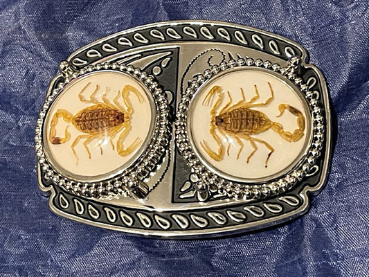 Real Scorpion Belt Buckle Solid, Great Quality (Silver tone)